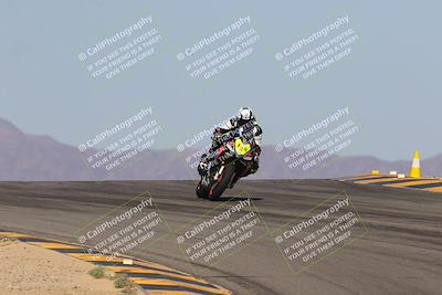 media/Oct-08-2023-CVMA (Sun) [[dbfe88ae3c]]/Race 3 Amateur Supersport Middleweight/